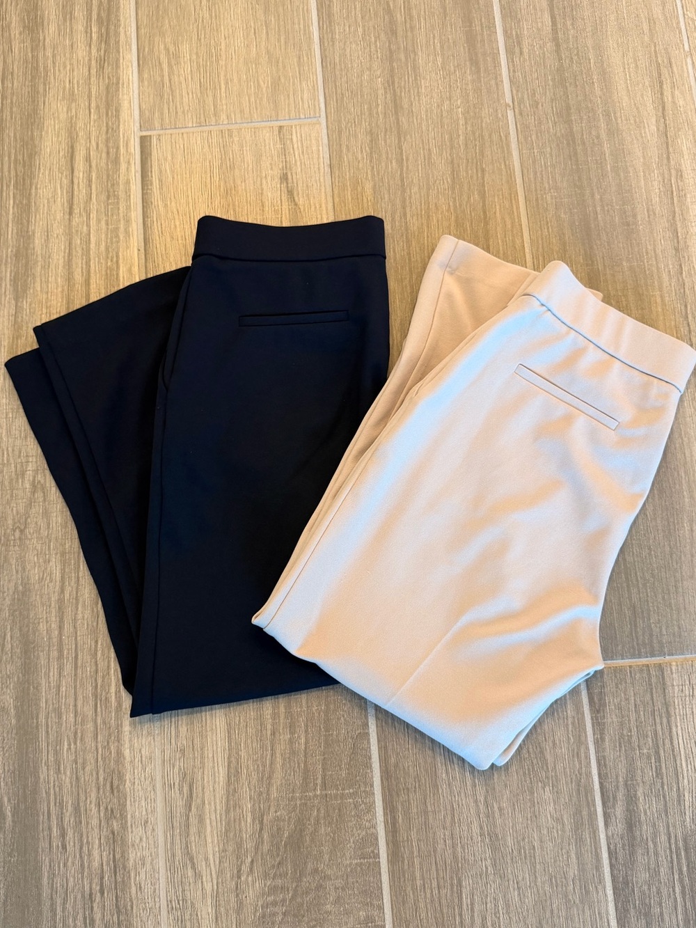 Hilary Radley Pull On Pants Bundle of 2 Small Inseam 27” Navy Tan